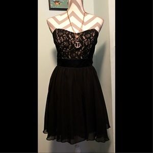 Adorable Size 5 Strapless Black Lace Dress